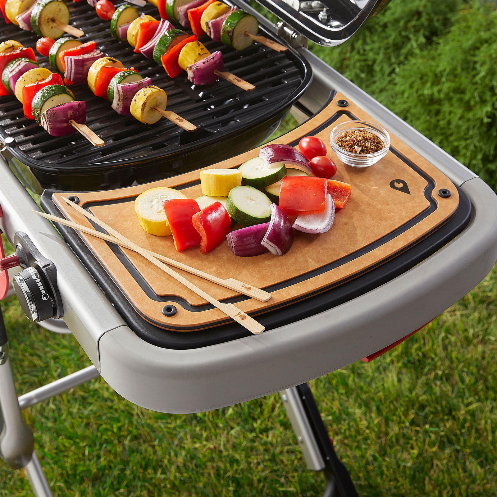 Schneidebrett für Gasgrill Weber Traveller, braun, 35 x 24 x 1,3 cm